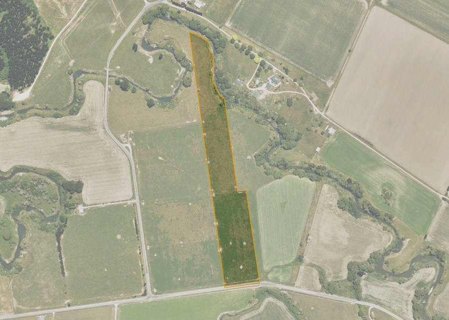Land lot for Mangaheia 1B2A3