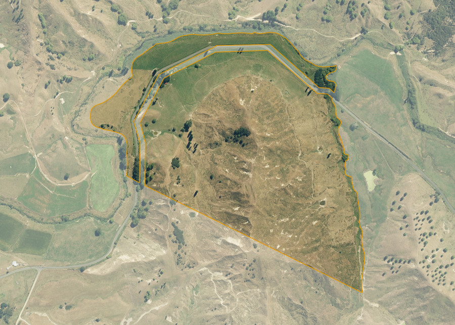 Land lot for Paeroa 2A