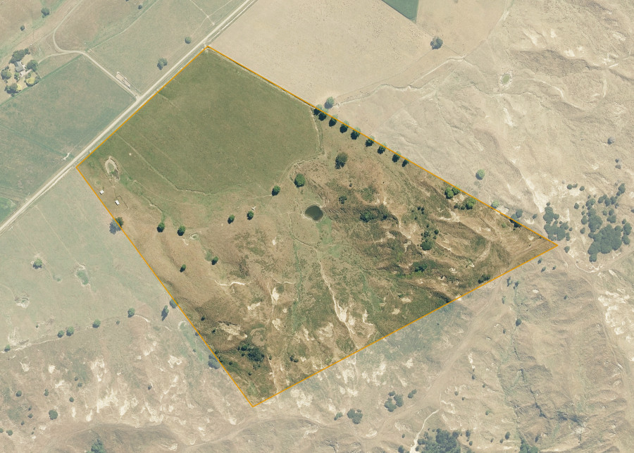 Land lot for Paeroa 2G5