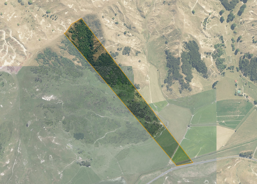 Land lot for Kahuitara 2A3