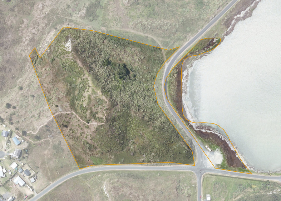 Land lot for Kaiwaitau 6 (Paikea Cemetery)