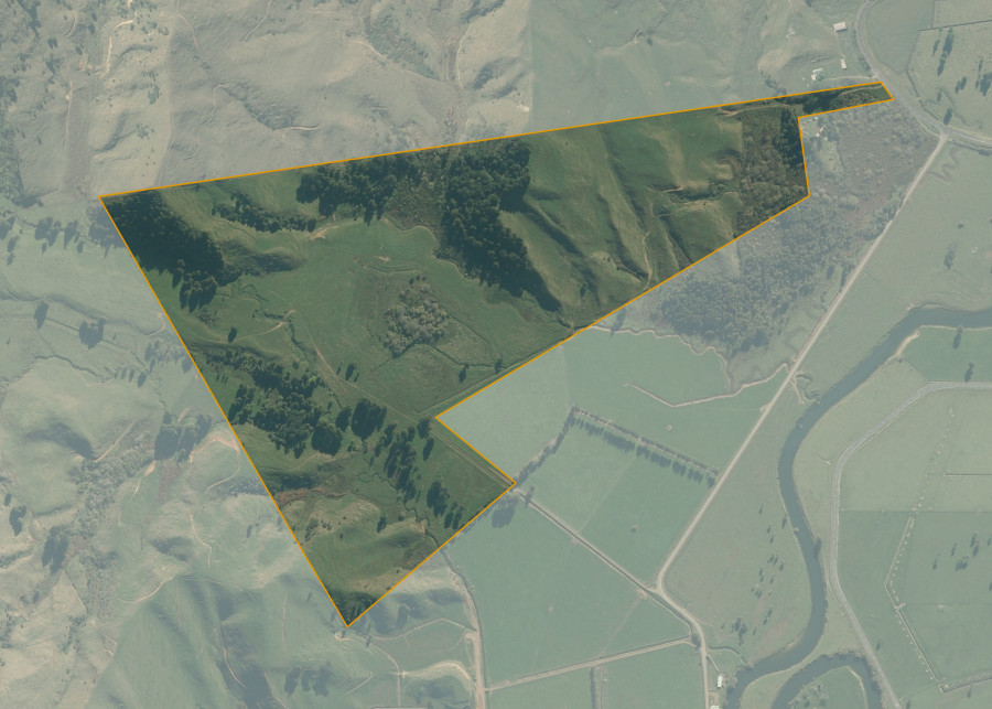 Land lot for Marokopa 5D3B1C