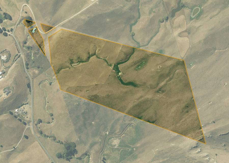 Land lot for Poukawa 2D