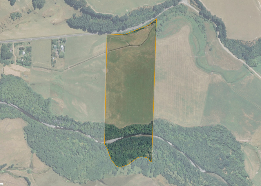 Land lot for Turanganui 1B