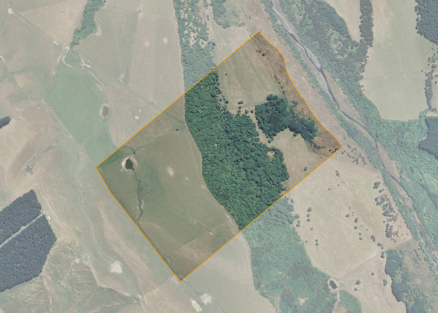 Land lot for Pirinoa 4
