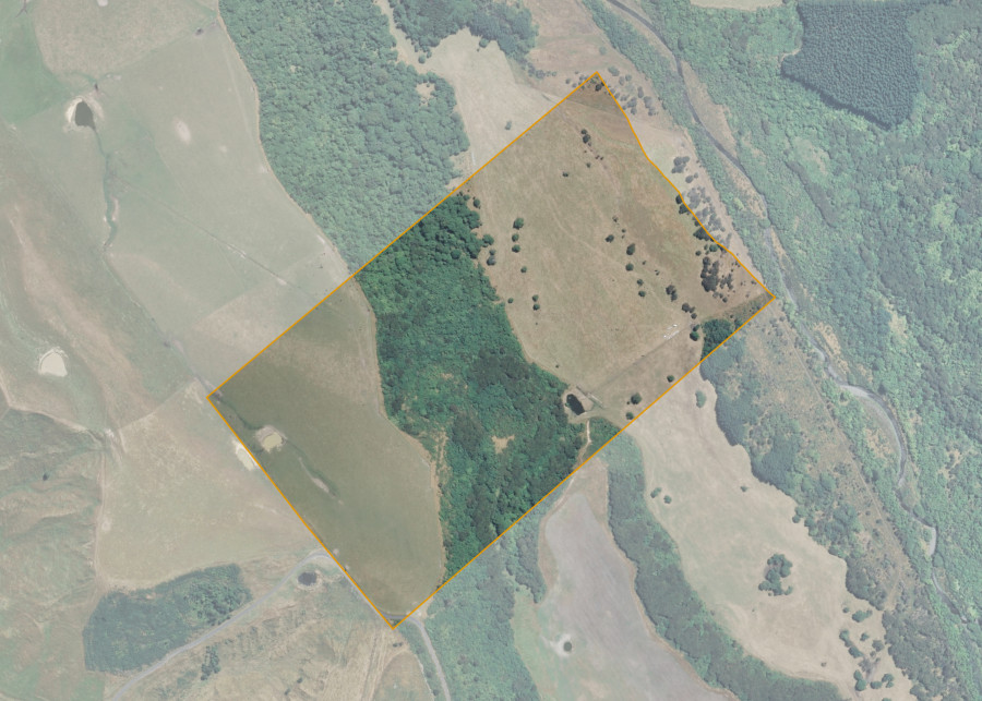 Land lot for Pirinoa 5