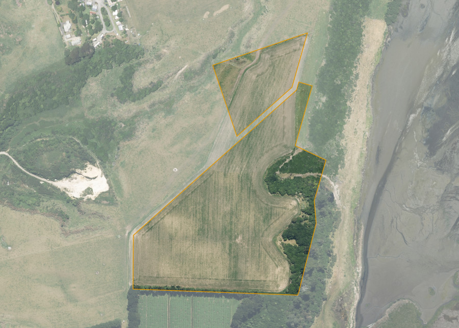 Land lot for Maketu A105