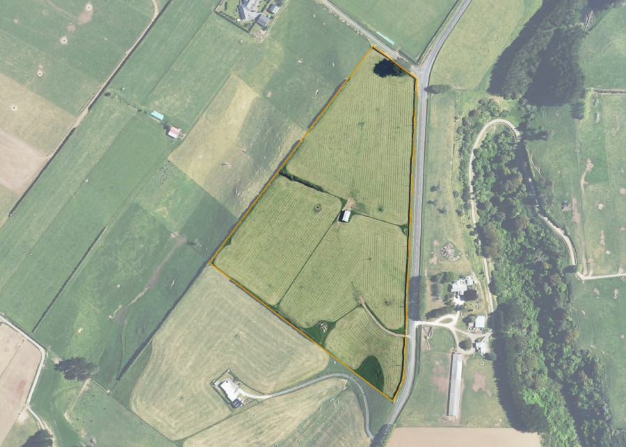 Land lot for Araukuku 6A
