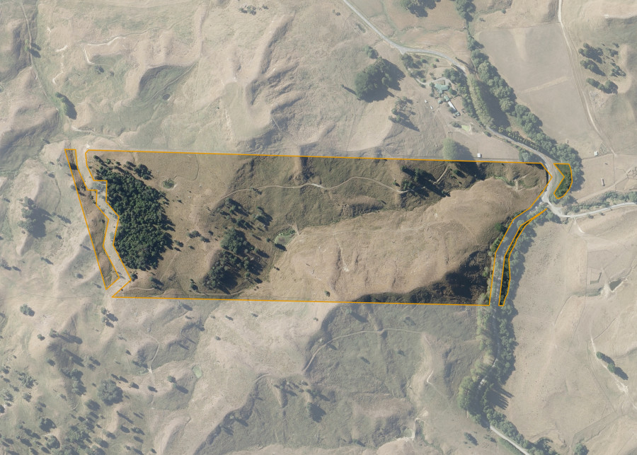 Land lot for Rangiwaea 4A 2A