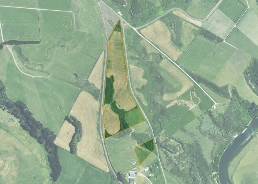 Land lot for Pariroa E2 & F