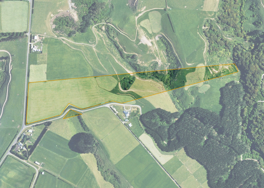 Land lot for Ngatitupaea E2