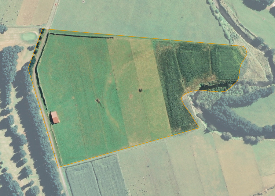 Land lot for Waiokura E2