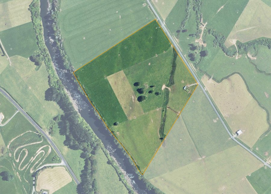 Land lot for Rimutauteka 1B2