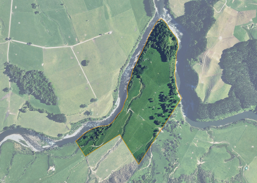 Land lot for Rimutauteka 1E