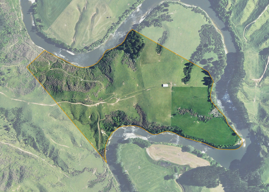 Land lot for Rimutauteka 4B2