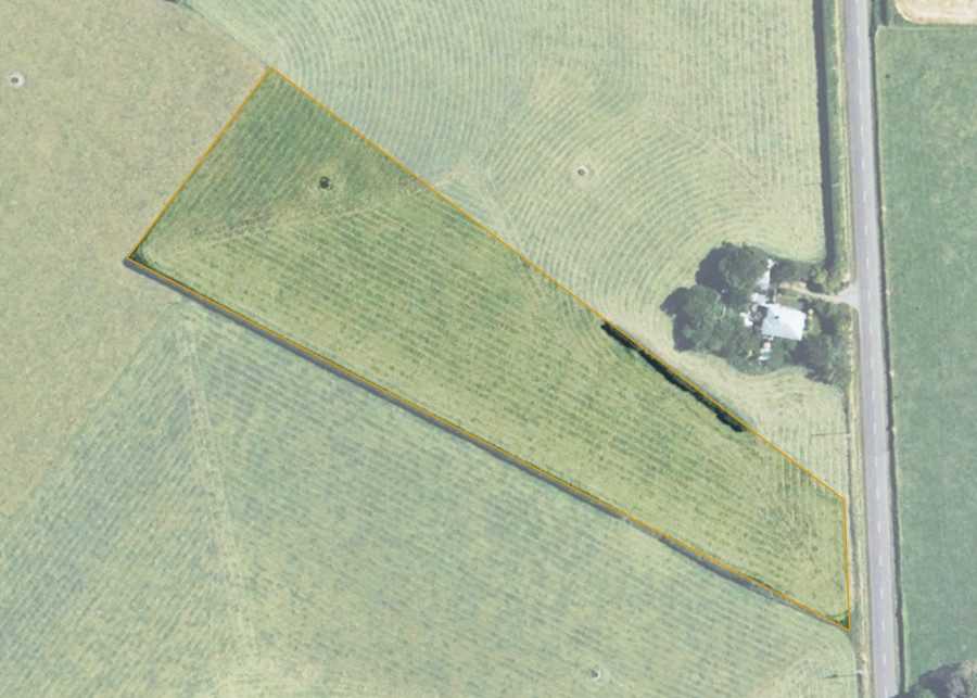 Land lot for Araukuku 8E1